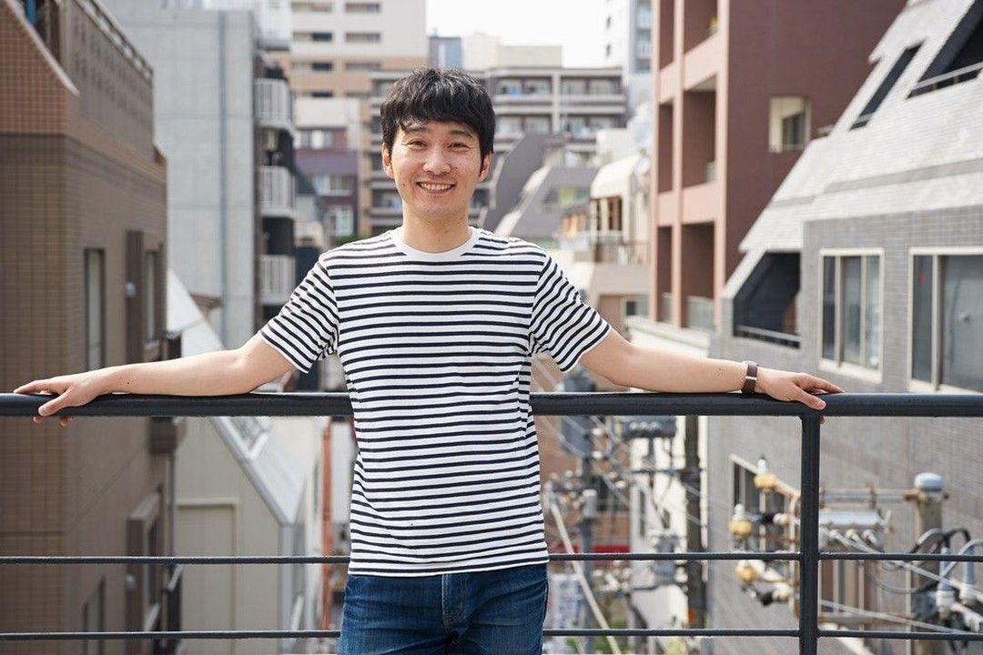 【Behind the creativity：サタケシュンスケ】⠀
クリエイティブ制作の裏側に迫るインタビュー連載。⠀
今回は、ポップで愛らしいイラストが見る人のこころを和ませるイラストレーター、サタケシュンスケさんに自身の経歴から「ベネッセ こどもちゃれんじ 教材」の制作秘話、SNSとの上手な付き合い方について、話を伺いました。
⠀
▽人となりが見えると、仕事も頼みやすくなる ⠀
　イラストレーター・サタケシュンスケが語るSNSの活用法⠀
https://buff.ly/2WvNTQq⠀
⠀
続きはトップページのリンクからどうぞ◎⠀
﻿﻿﻿﻿⠀
﻿﻿﻿﻿⠀
------------﻿﻿﻿﻿﻿------------﻿﻿﻿﻿﻿﻿﻿﻿﻿⠀
﻿﻿﻿﻿⠀
【foriio】﻿﻿﻿﻿﻿﻿﻿﻿﻿⠀
世界でいちばんやさしいポートフォリオ作成サービス。すぐに、簡単に、綺麗なあなただけのポートフォリオを作ることができます。さあ、あなたもポートフォリオを片手に自分らしく働きましょう。﻿﻿﻿﻿﻿﻿﻿﻿﻿⠀
﻿﻿﻿﻿﻿﻿﻿﻿﻿⠀
﻿﻿﻿﻿⠀
ご登録はトップページのリンクから🎨﻿﻿﻿﻿﻿﻿﻿﻿﻿⠀
- Try free from link in profile﻿﻿﻿﻿﻿﻿﻿﻿﻿⠀
﻿﻿﻿﻿﻿﻿﻿﻿﻿⠀
﻿﻿﻿﻿⠀
﻿﻿﻿﻿⠀
#foriio#ポートフォリオ#webデザイン#フリーランス#デザイン#イラストレーター#gifanimation#pictures#photographer#art#portfolio#webdesign #コラム#design#writer#artwork#illustrator#photo#デザイナー#アニメーター #クリエイター#絵本#gif#ichigoichie#freelance#アートワーク#animation#photo#artist#サタケシュンスケ-1