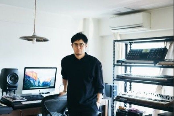 Behind the Creativity 🎥﻿﻿⠀
﻿﻿⠀
クリエイティブの裏側に迫る特集﻿﻿⠀
「Behind the creativity」﻿﻿⠀
﻿﻿⠀
今回は、多くのCMや映像作品の音楽を作曲、プロデュースし、今ではSpotifyバイラルトップ50（日本）で1位2位を獲得された作曲家・音楽プロデューサー齊藤 耕太郎さんにお話を伺いました！﻿⠀
⠀
⠀
『なぜ自分はこの曲を作るのか？』﻿⠀
﻿⠀
-----﻿﻿⠀
﻿﻿⠀
「１秒ずつ魂を込めて作曲しました」⠀
夢の中に出てきた曲を再現したいと思い、ピアノを弾きはじめました。これが作曲をしたいと思った一番はじめのきっかけです。﻿⠀
クライアントワークに加えてオリジナルワークは「なぜ自分はこの曲を作るのか」という目的やゴールを自らセットし、音楽と向き合わなければいけません。答えがない中で、自分の音楽性と向き合うことは、僕にとっては作曲家人生を賭けて続けていかなければいけないことだと感じています。⠀
﻿﻿⠀
﻿﻿⠀
続きはトップページのリンクからどうぞ🏷﻿﻿⠀
﻿﻿⠀
﻿﻿⠀
------------﻿﻿﻿﻿﻿------------﻿﻿﻿﻿﻿﻿﻿⠀
﻿﻿⠀
【foriio】﻿﻿﻿﻿﻿﻿﻿⠀
世界でいちばんやさしいポートフォリオ作成サービス。すぐに、簡単に、綺麗なあなただけのポートフォリオを作ることができます。さあ、あなたもポートフォリオを片手に自分らしく働きましょう。﻿﻿﻿﻿﻿﻿﻿⠀
﻿﻿﻿﻿﻿﻿﻿⠀
﻿﻿⠀
ご登録はトップページのリンクから🎨﻿﻿﻿﻿﻿﻿﻿⠀
- Try free from link in profile﻿﻿﻿﻿﻿﻿﻿⠀
﻿﻿﻿﻿﻿﻿﻿⠀
﻿﻿⠀
﻿﻿⠀
#foriio#ポートフォリオ#webデザイン#フリーランス#デザイン#好きを仕事に#music#pictures #photographer#art#portfolio#webdesign #コラム#design#writer#artwork#illustrator#photo#デザイナー#旅人#クリエイター#演出家#digitalart#音楽家#freelance#作曲家#旅#イラストレーター#artist#ライター-1